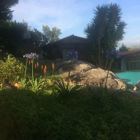 Guest house Hut