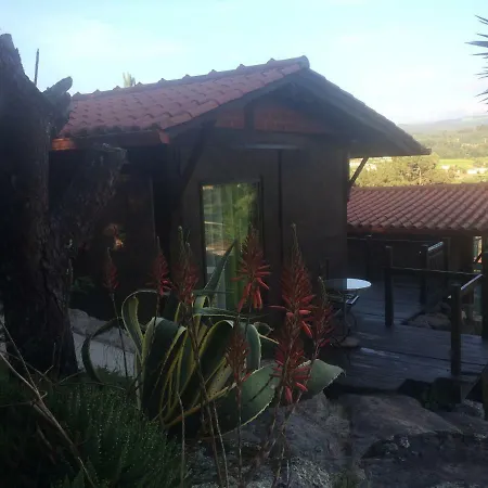 Guest house Hut
